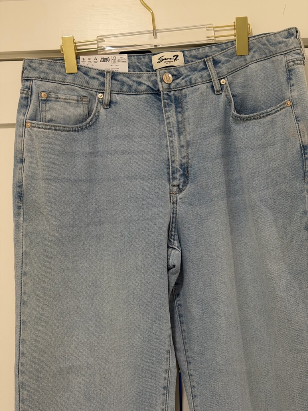 Seven7 High Rise Loose Straight Jeans Size 14 Light Wash NWT